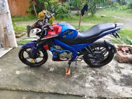 Di jual motor yamaha vixion 2017