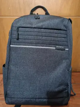 Preloved Hedgren Lineo Dash Backpack (15.6 in)