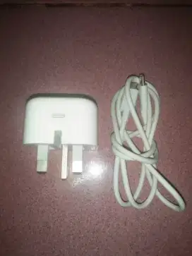 Charger Apple A1696 tipe C