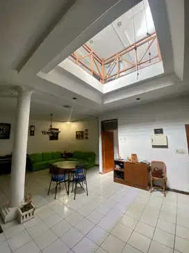 Rumah 2Muka PASIRLUYU V lokasi favourite Tengah Kota sayap BKR Bandung