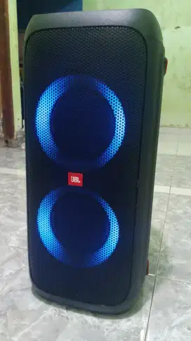 JUAL JBL PARTYBOX