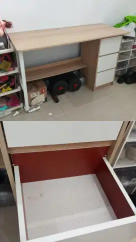 Meja kerja kantor komputer merk homedoki