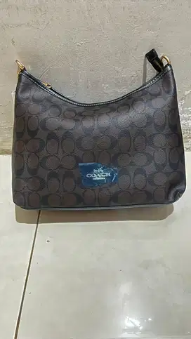 Tas shoulder dan crossbody