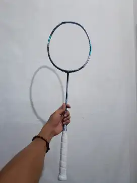 DIJUAL YONEX ASTROX 88D TOUR