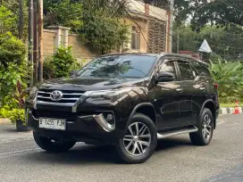 LOW KM! Fortuner SRZ 2.7 AT Bensin 2017 Coklat
