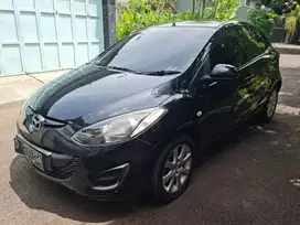 Mazda 2 2011 Bensin