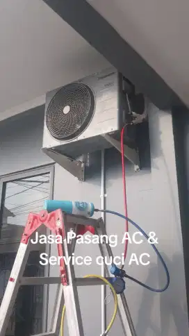 AC Dan accesories