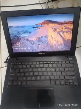 Jual netbook asus