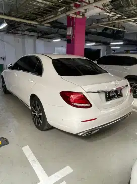 Merc Benz E200 1999cc