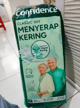 Pempers confidence M30