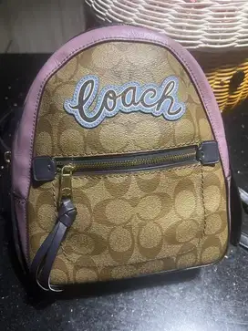 Tas coach ransel