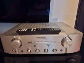 Integrated Amplifier marantz PM8003