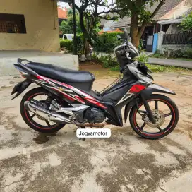 Honda supra x 125 tahun 2014 cash