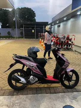Beat karbu pink 2009 rare