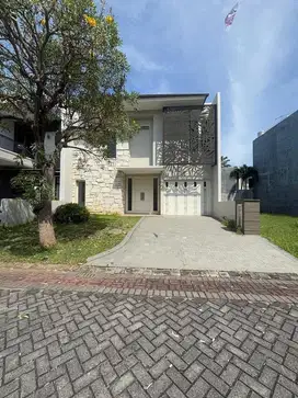 DIJUAL RUMAH PAKUWON INDAH THE MANSION MODERN MINIMALIS BARU GRES