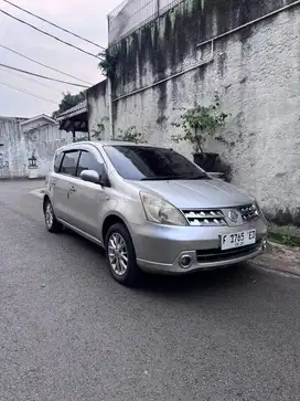 Nissan Livina 2009 Bensin