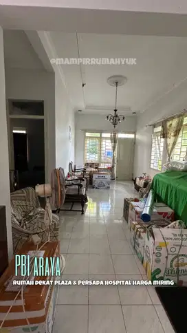 Rumah hitung tanah dekat Plaza, RS Persada di PBI Araya Malang