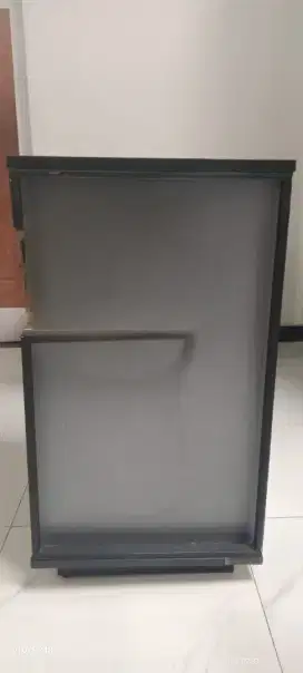 Dijual meja bekas