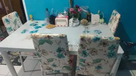 Jual meja makan dan liswar tv