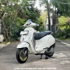 JUAL CEPAT VESPA PRIMAVERA 150 IGET ABS LED TH 2021 PERFECT CONDITION