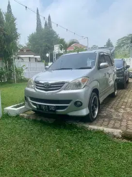 Toyota Avanza 2011 Bensin