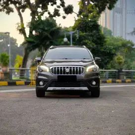 SUZUKI SX-4CROSS 2018 AT SIAP PAKAI DAN TERAWAT BARANG LANGKAH SEHAT