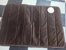 Alas Kaki/Keset