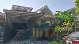 Dijual Rumah Rasa Villa
