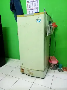 Kulkas 1 pintu murah