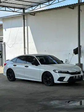 Civic RS 2022 All new plat H putih mutiara / bisa TT asal sama cocok