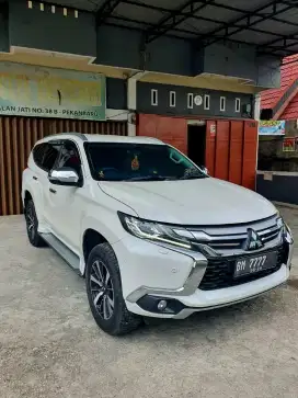 PAJERO SPORT 2.4 Dakkar ULTIMATED 4x2 AT