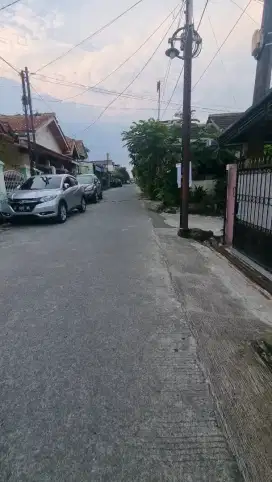 Dijual cepat Rumah 2lantai
