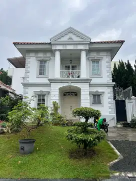 Dijual rumah 2 lantai dikawasan argenia Sentul City