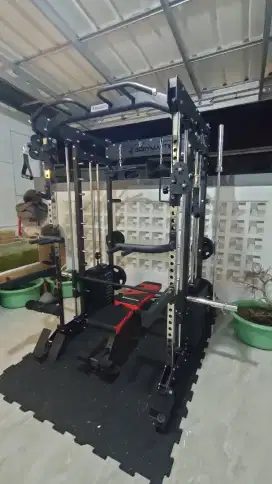 SMITH MACHINE BM-3080MS