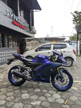 Yamaha R15 v4 2023