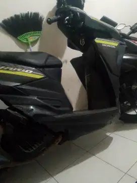 Driver antar jemput anak sekolah mahasiswi