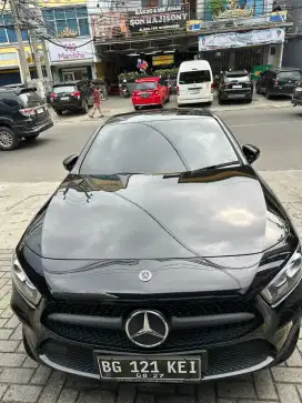 2022 Mercedes-Benz A200 1.3 progressive line Sedan
