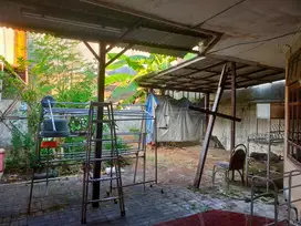 Dijual Rumah Hitung Tanah Taman Pondok Indah