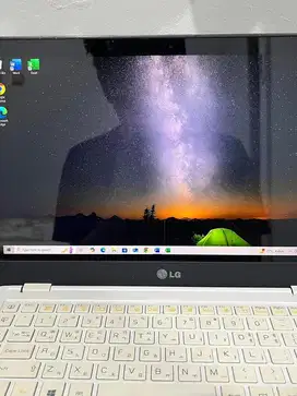 Laptop Tipis Core i3 | RAM 8GB | SSD 256GB | 13.3” FHD Murah