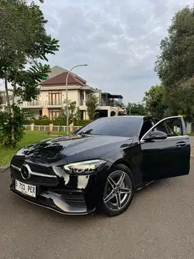 Mercedes Benz C300 AMG Line 2024