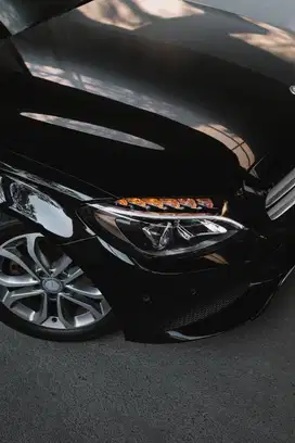 MERCEDES BENZ W205 C200 AT 2016 KM 39 RIBU RECORD