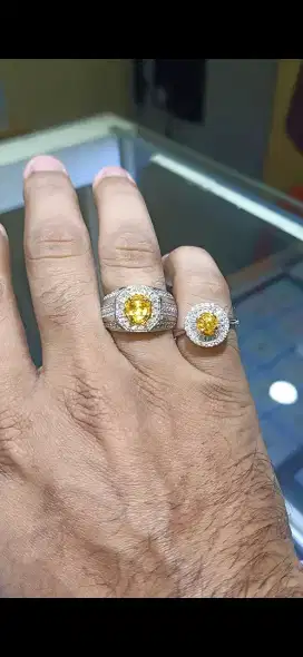 Natural Yellow Safir Couple