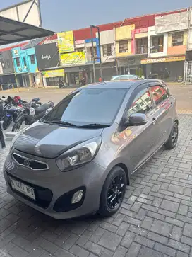 Kia Picanto 2011 Bensin