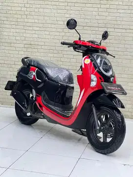 Honda New Scoopy ISS 2024 Akhir Tangan pertama - Zaky Mustika