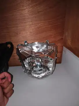 Lampu depan beat esp