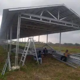 Buat gudang rangka baja ringan