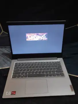 Laptop Lenovo idepad 3 slim Lenovo ssd 256gb