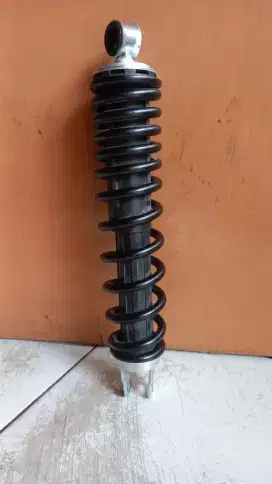 Shock belakang beat F1