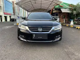Honda Accord VTIL A/T 2015