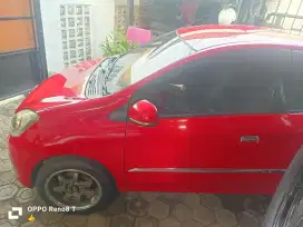 Daihatsu Ayla X